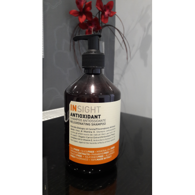 Insight Antioxidant Rejuvenating Shampoo